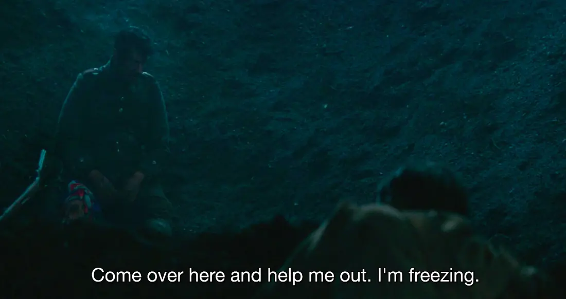 Кадр из фильма «King's Man: Начало» (2021) с фразовым глаголом Help Out
